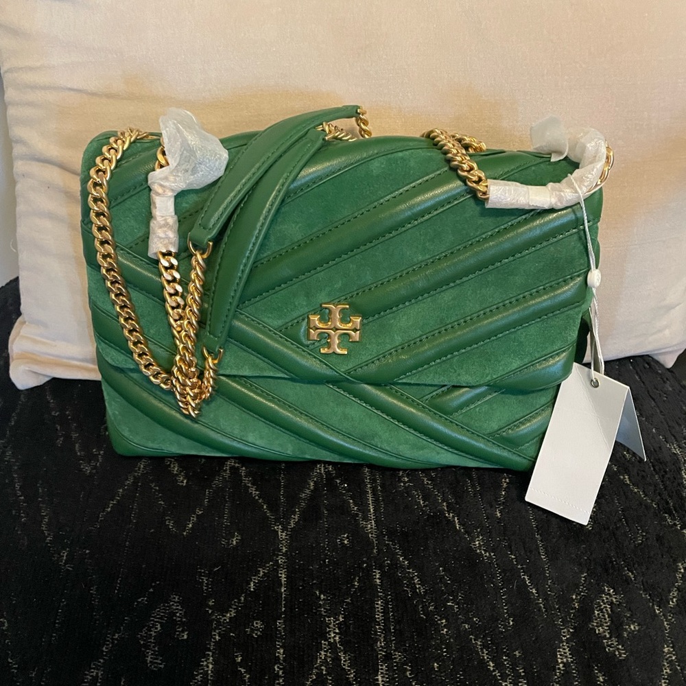 Tory Burch Kira Chevron Bombe convertible shoulder Bag Green